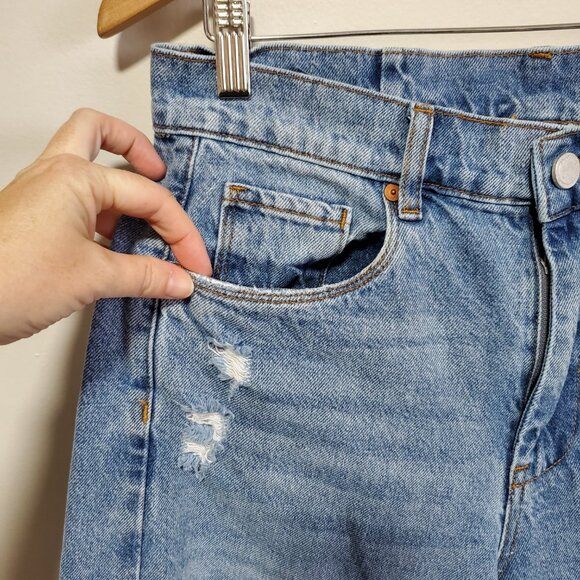 BLANK NYC Barrel Leg Jeans Cropped Ankle Raw Hem Hi-Rise Blue Women's 28 x 26 - Picture 3 of 16